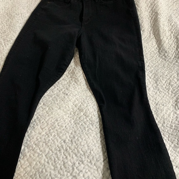 Gap black jeans in excellent condition! Size 30 waist, skinny! - Picture 2 of 2